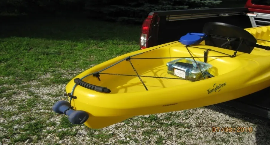 DIY Kayak Fishing Anchor Using Retractable Dog Leash - Wide Open