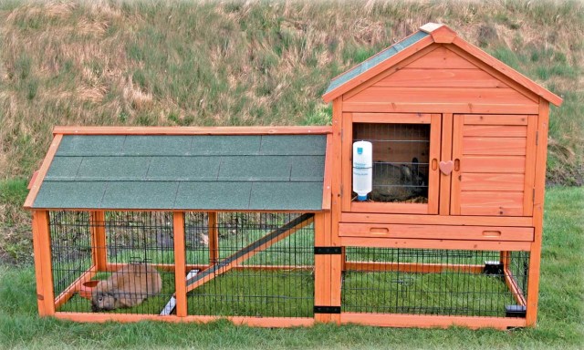 Trixie Natura Rabbit Hutch