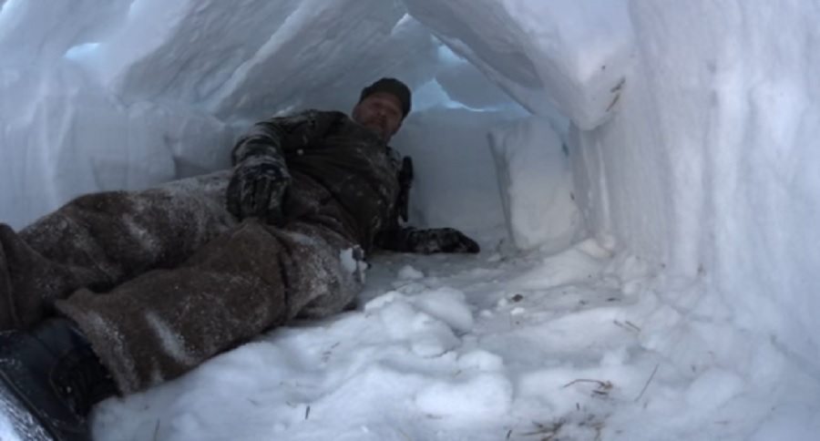 emergency snow cave