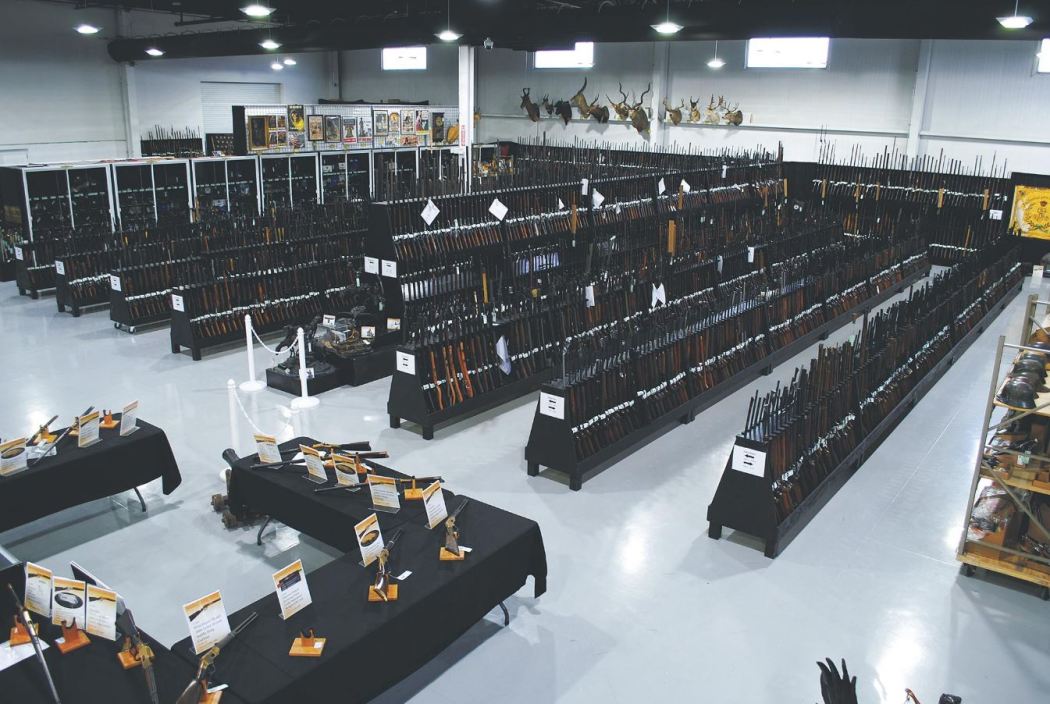 10,000 Gun Auction