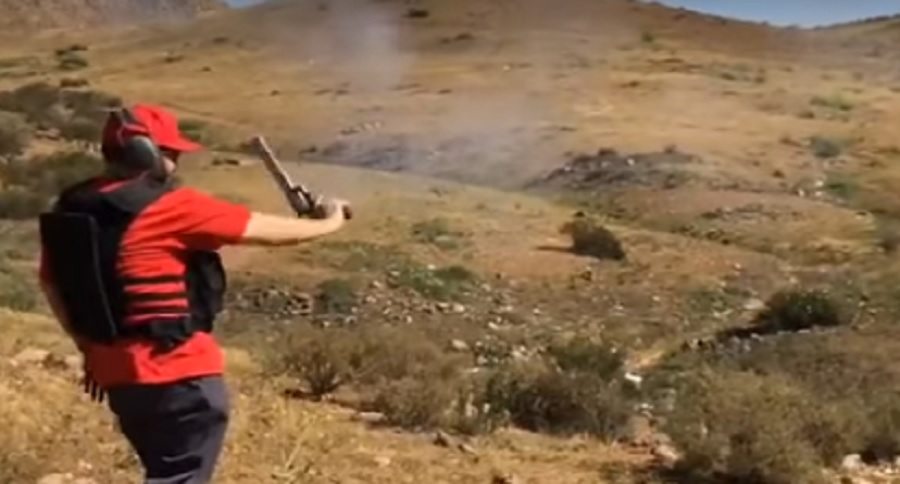 double tap of a smith & wesson 500 revolver