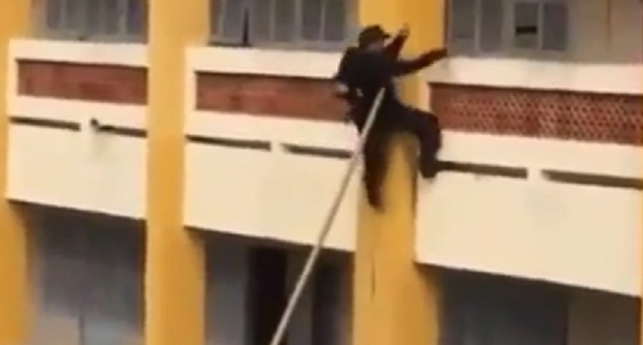 tactical pole