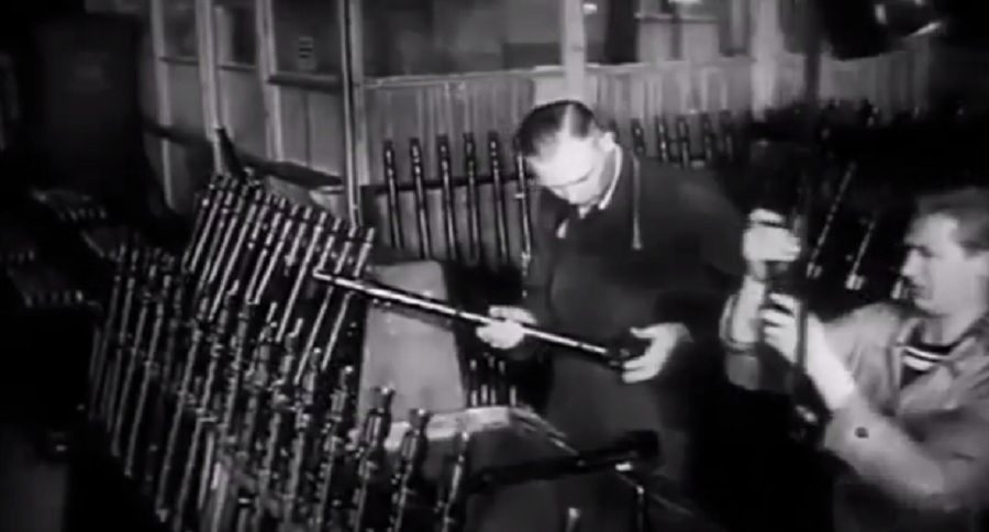 german mg34 machine guns being built
