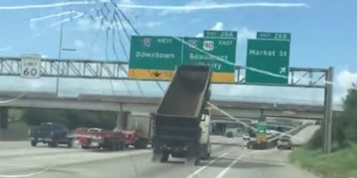VIDEO: Dump Truck Completely Obliterates Highway Sign in Texas