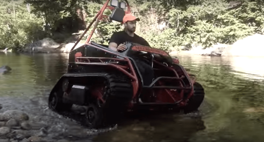 Ripchair tracked chair