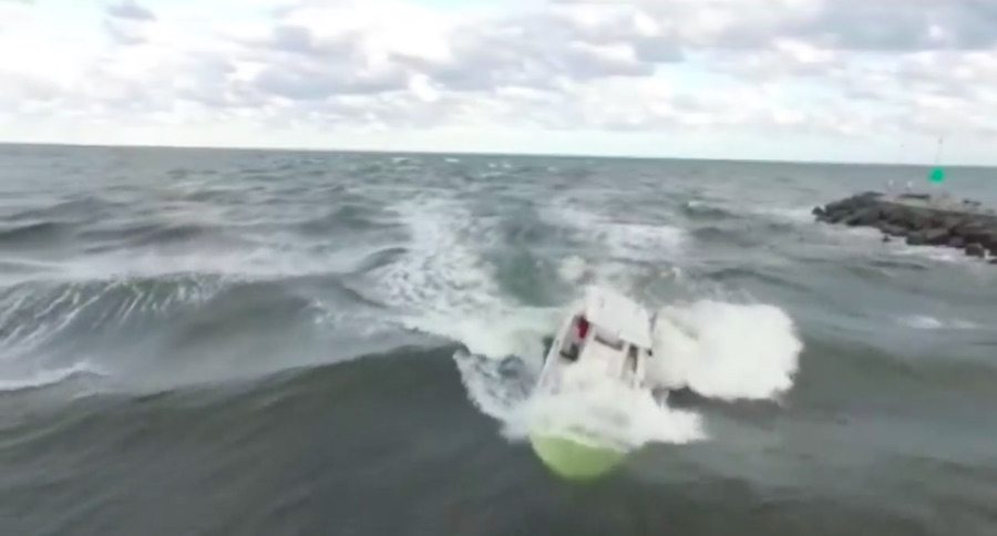 boat capsizes