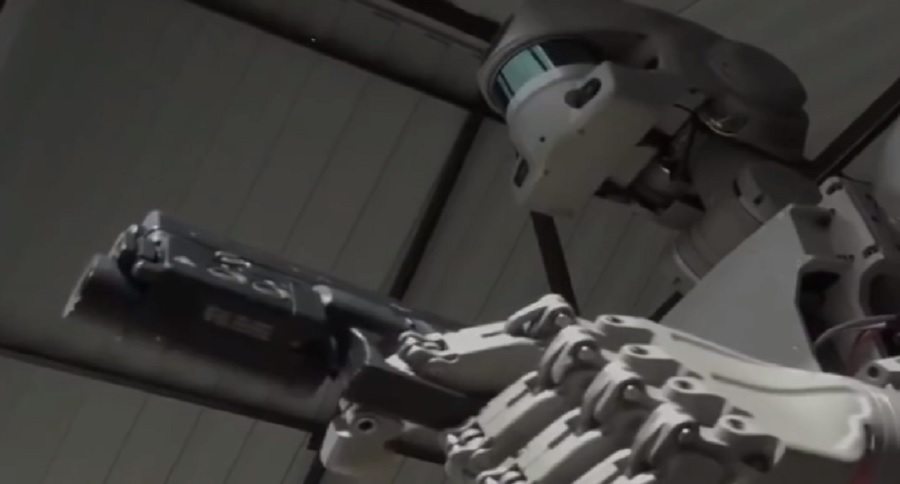 humanoid robot that can shoot guns