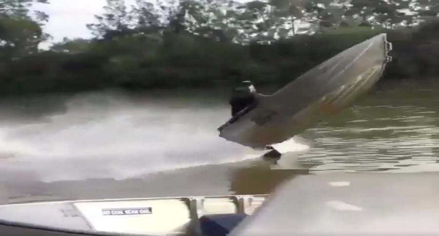boat wheelie