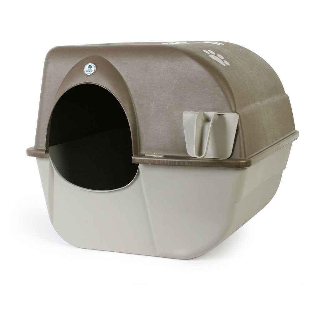 Self-cleaning litter box