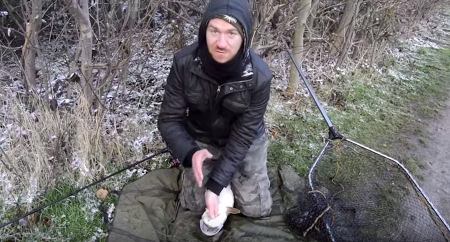 unhook a pike