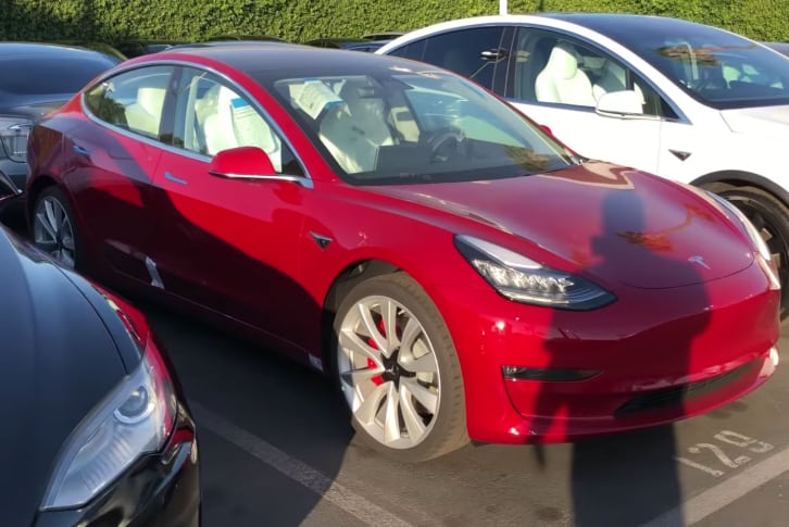 Video: First Walkaround of the Tesla Model 3 Performance - Wide Open Spaces