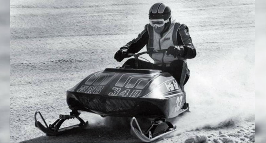 Check Out These 25 Photos of Awesome Vintage Snowmobiles - Wide Open Spaces Check Out These 25 Photos of Awesome Vintage Snowmobiles - Wide Open Spaces
