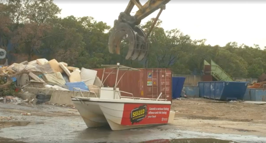 queensland boat gets shredded