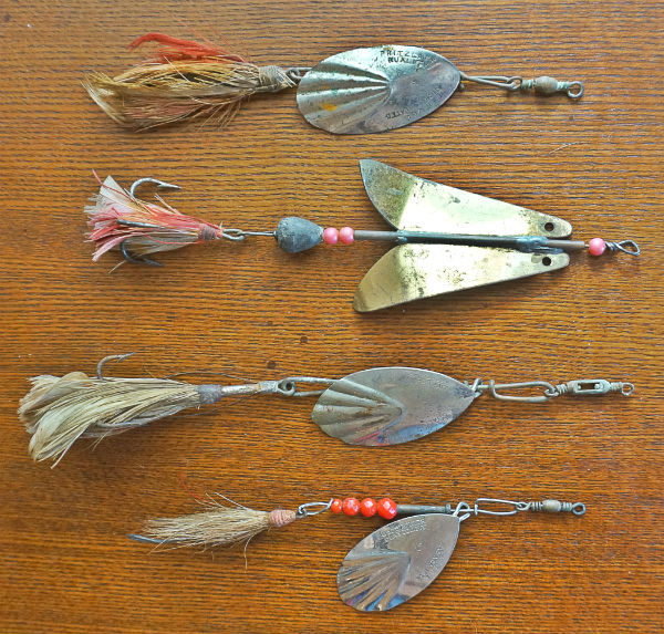 Lot De Leurres De Pêche Vintage Spinner (lot #6560) - Pour Pièces Ou Déco
