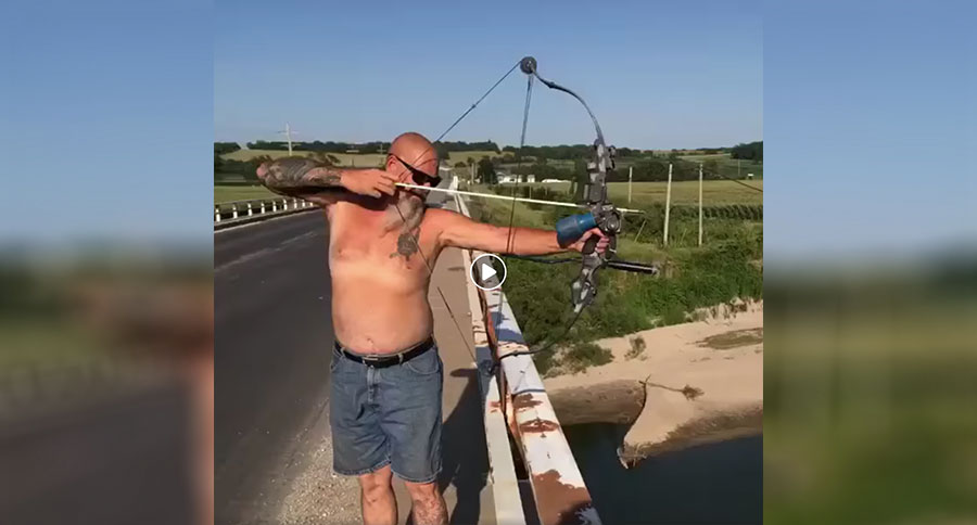 bowfishing from bridge