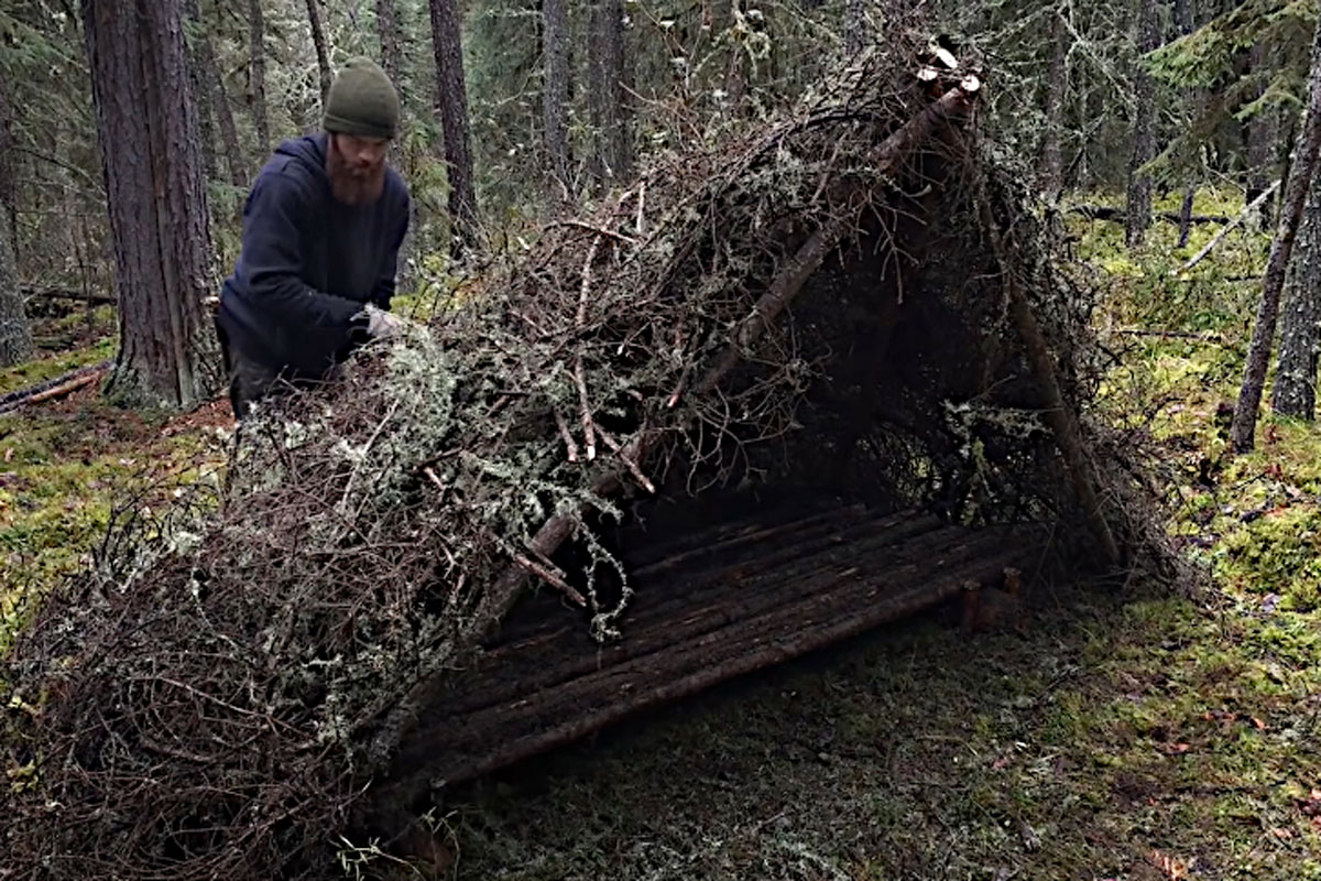 bushcraft shelter