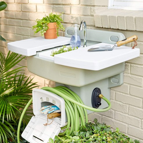 BrylaneHome Outdoor Garden Sink with Hose Holder, White