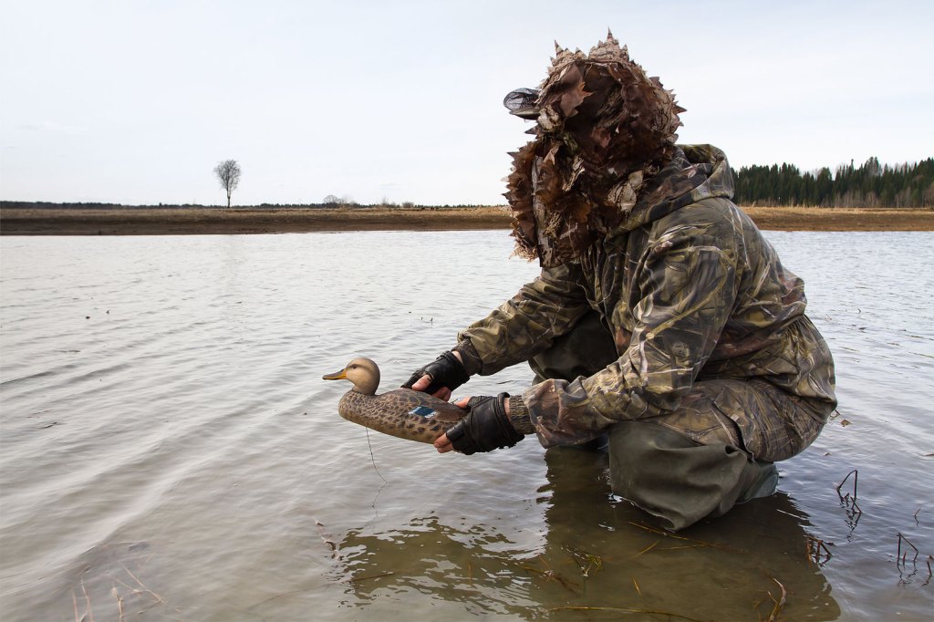 Duck Decoy Spreads: 4 of the Most Popular Strategies, Explained - Wide