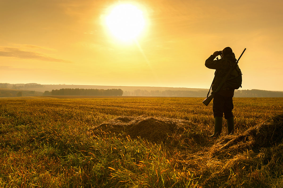 5 Reasons Hunters Become Totally Anti Social During the Fall Wide
