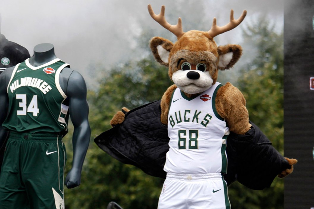 Sports Team Nicknames That Hunters, Anglers, and Outdoor Lovers Can Get Behind Wide Open Spaces