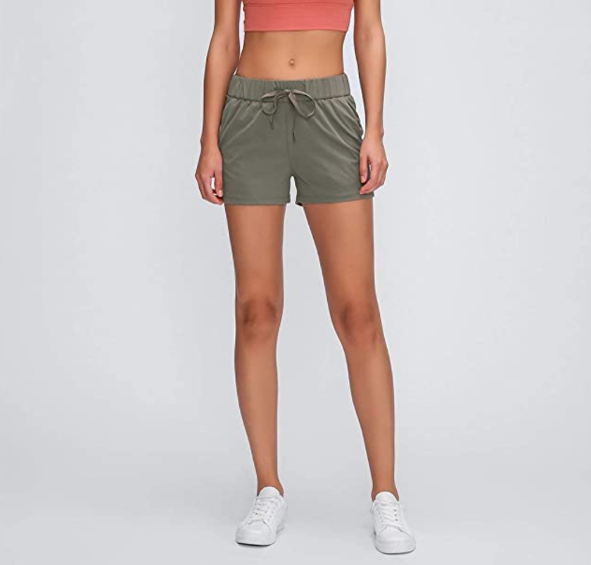 5 Comfy Hiking Shorts for Women: Breathable & Stylish Picks {2022}