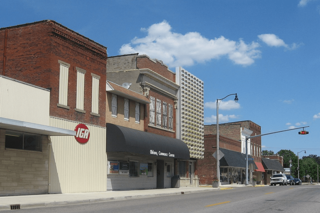 Oblong, Illinois Learn About the Small Town With a Big Vibe