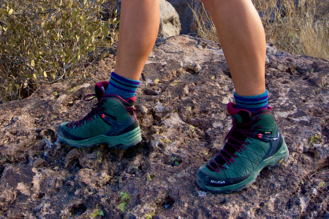 Salewa mountain trainer 2025 mid gtx womens review