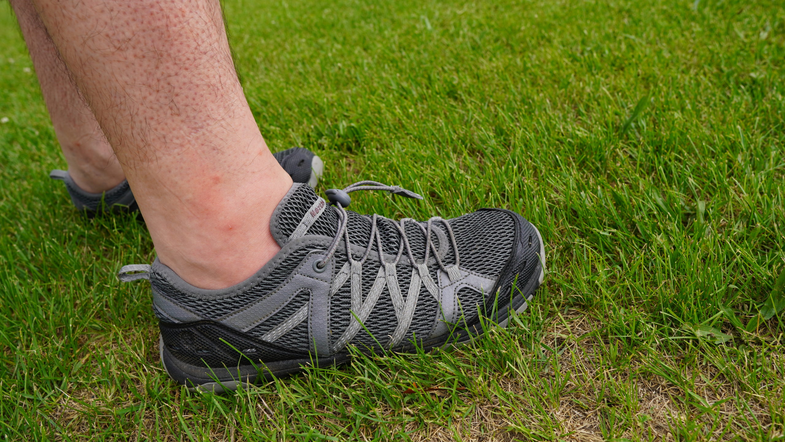 Cedar Rapids Lightweight Mesh Hiking Shoe