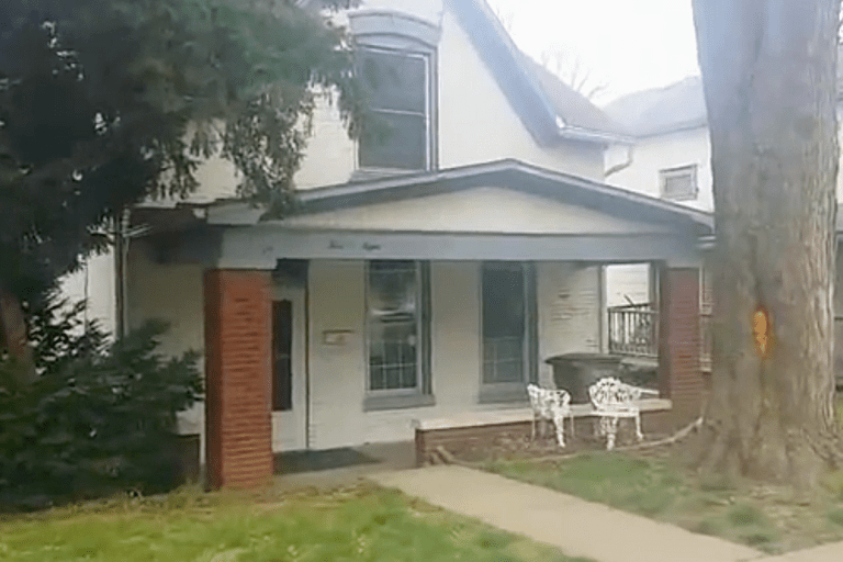 Sallie House Tour This Heartbreaking Haunted House in Kansas