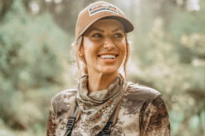 Eva Shockey: Hunting is for Everyone - Wide Open Spaces