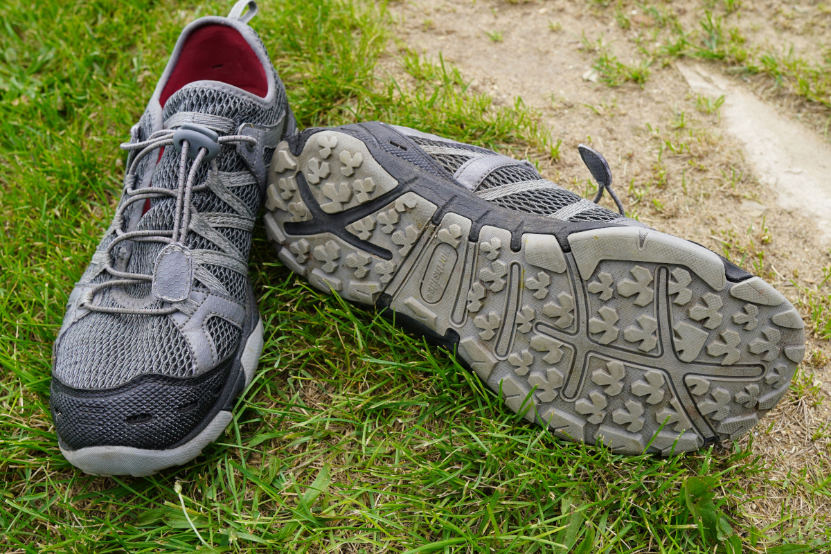 Cedar Rapids LIghtweight Mesh Hiking Shoe