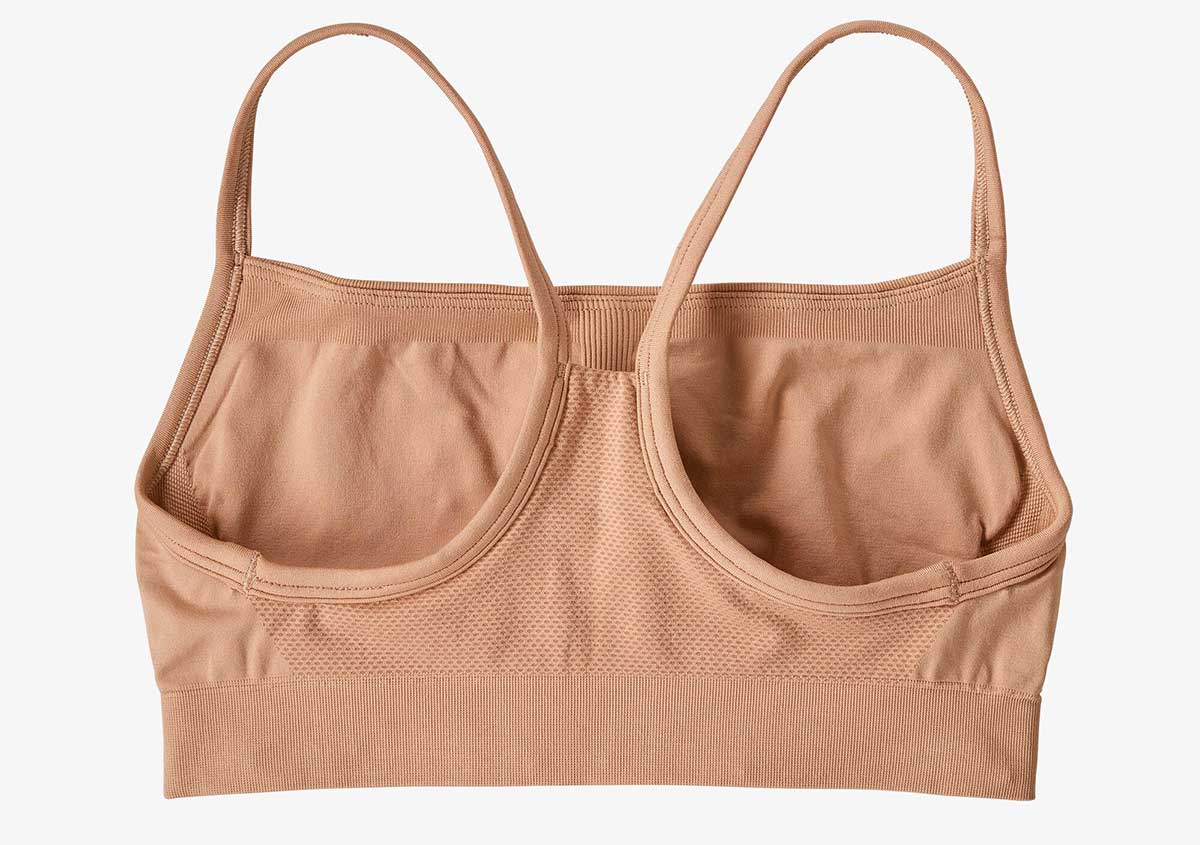 3 Best Sports Bras for Hiking - Wide Open Spaces