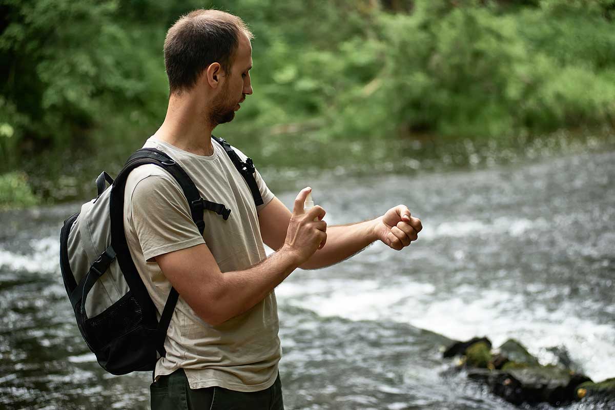 Best Way To Repel Mosquitoes While Camping