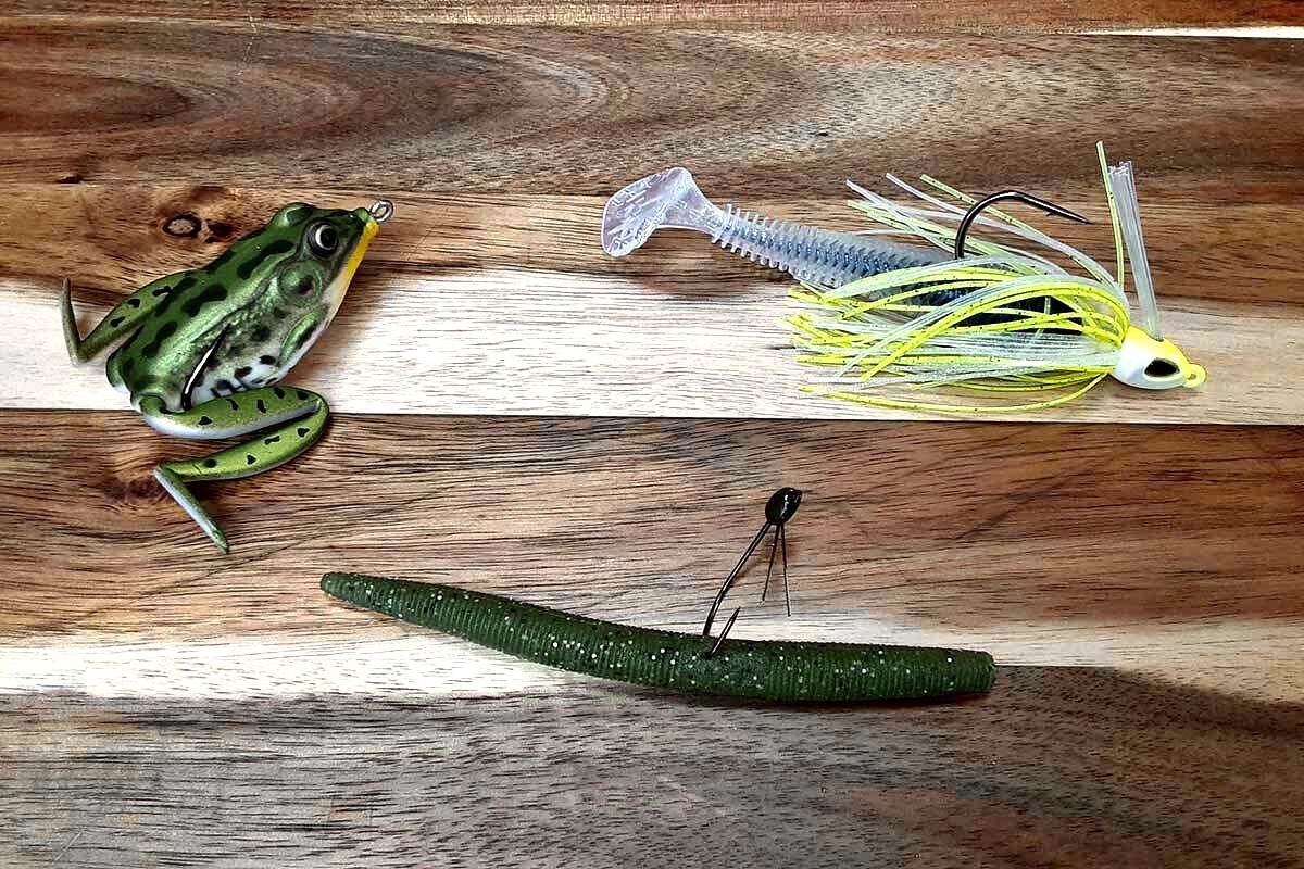 Weedless Bass Lure