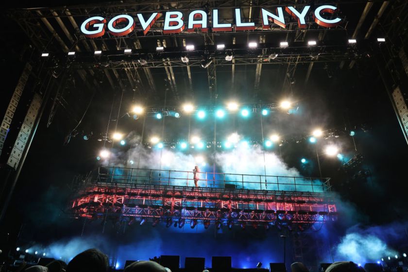 NEW YORK, NEW YORK - SEPTEMBER 26: Post Malone performs during the 2021 Governors Ball Music Festival at Citi Field on September 26, 2021 in New York City