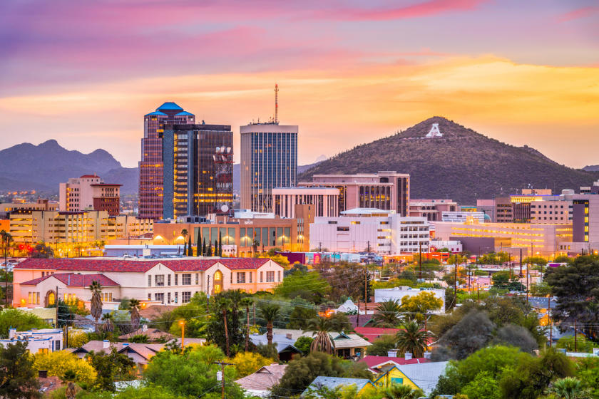 tuscon arizona skyline best city for dogs