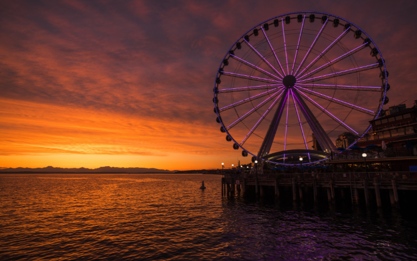 Sunset on Elliott Bay with the Ferris Wheel.