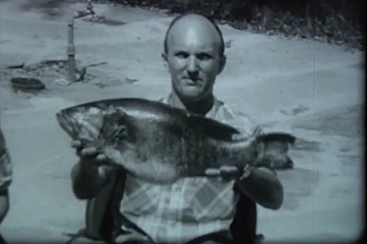 World Record Smallmouth Bass