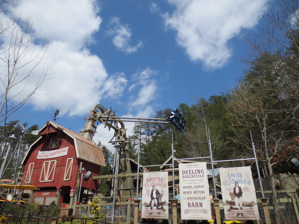 view of a ride at dollywood