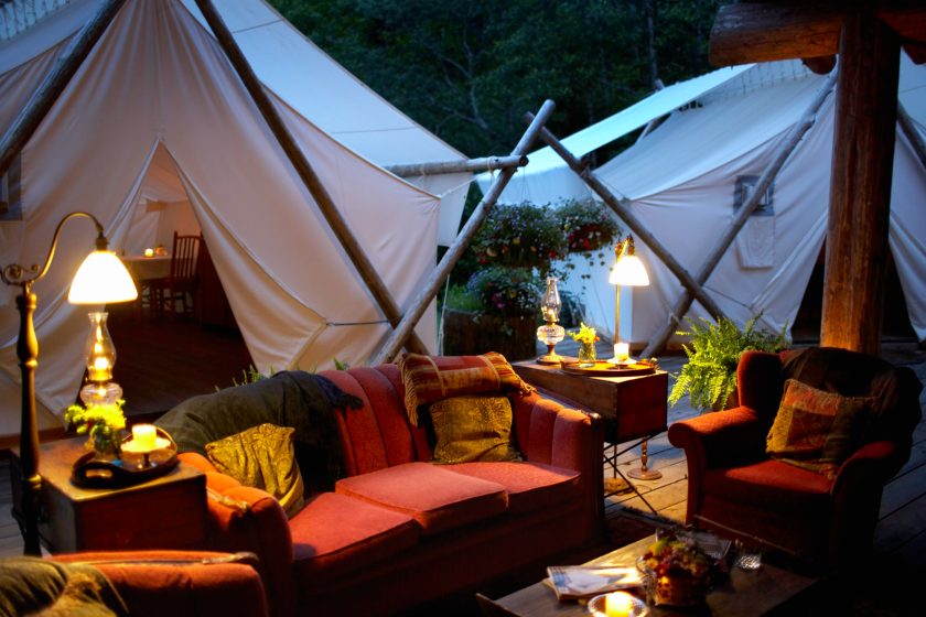 Resort, Camping, Wilderness retreat