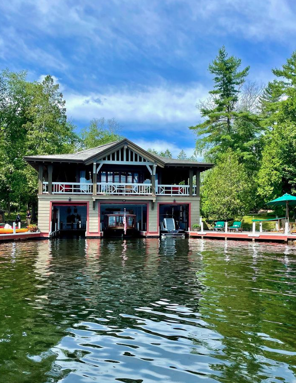 The Boathouse Suite at the Point Resort