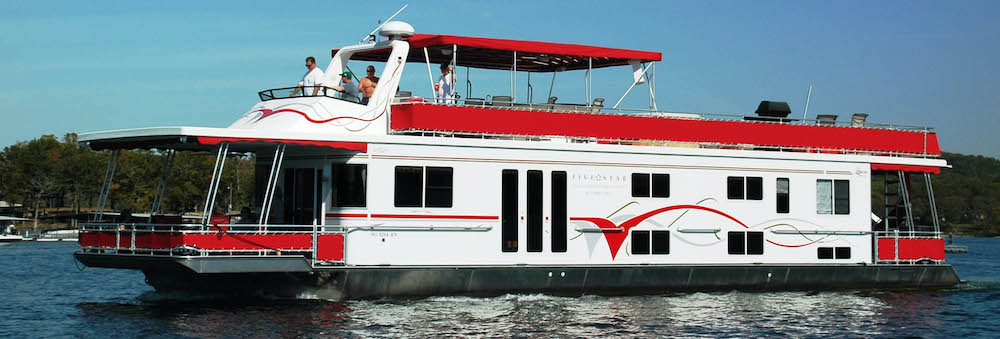 picture of a five star houseboat
