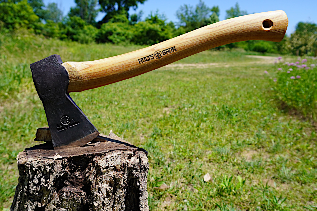 Sjov ødelagte værdig Gear Review: The Beautiful Hults Bruk Almike Hatchet