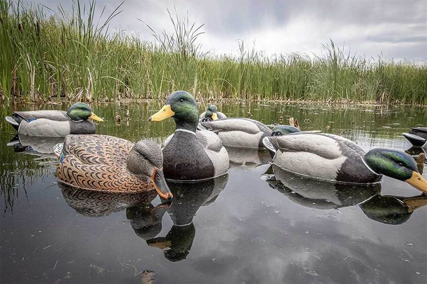 Best Duck Decoys: Best Floaters and Silhouettes of 2022