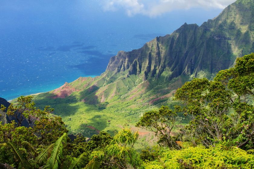 Napali Coast State Wilderness Park in Kapaa, Hawaii