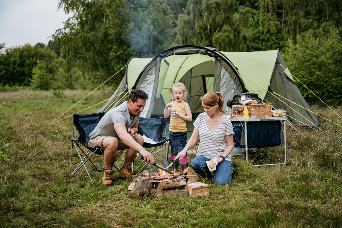 What is glamping and what's the difference between camping and glamping?