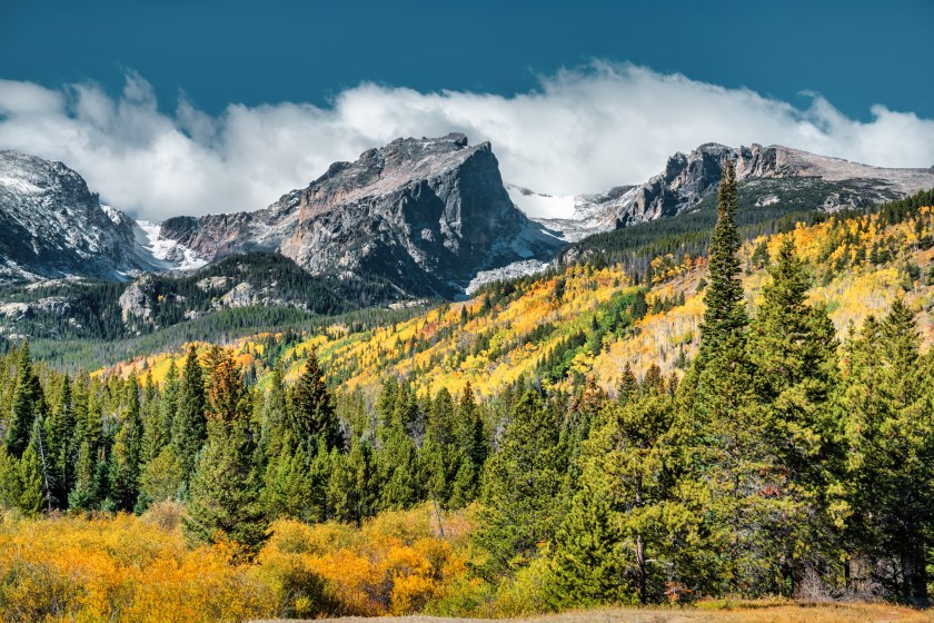 Hallett Peak in Rocky Mountain National Park, Colorado, USA in autumn.