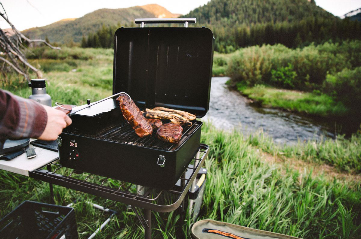 Traeger pellet grill