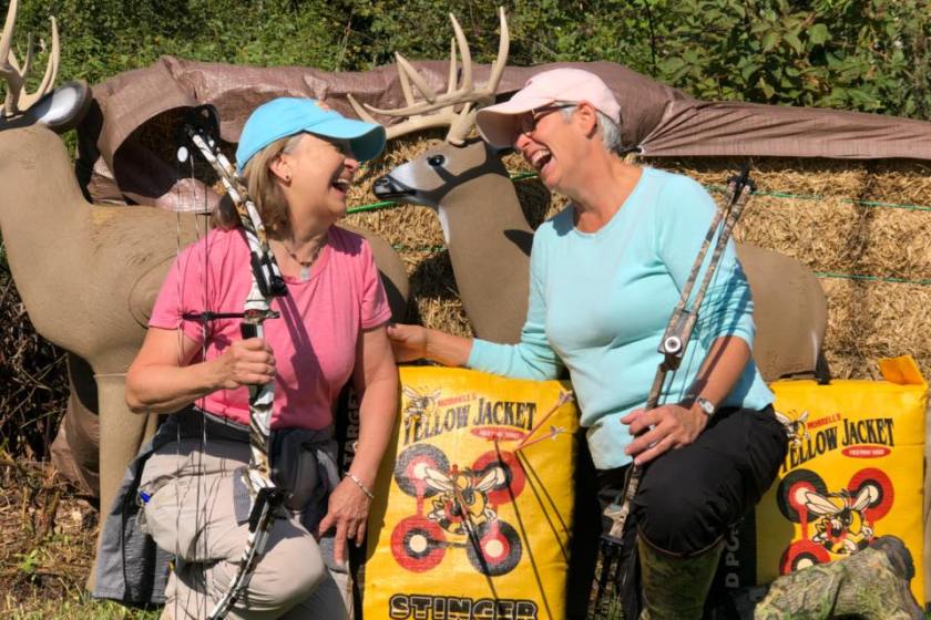 ultimate beginniner guide to womens bowhunting
