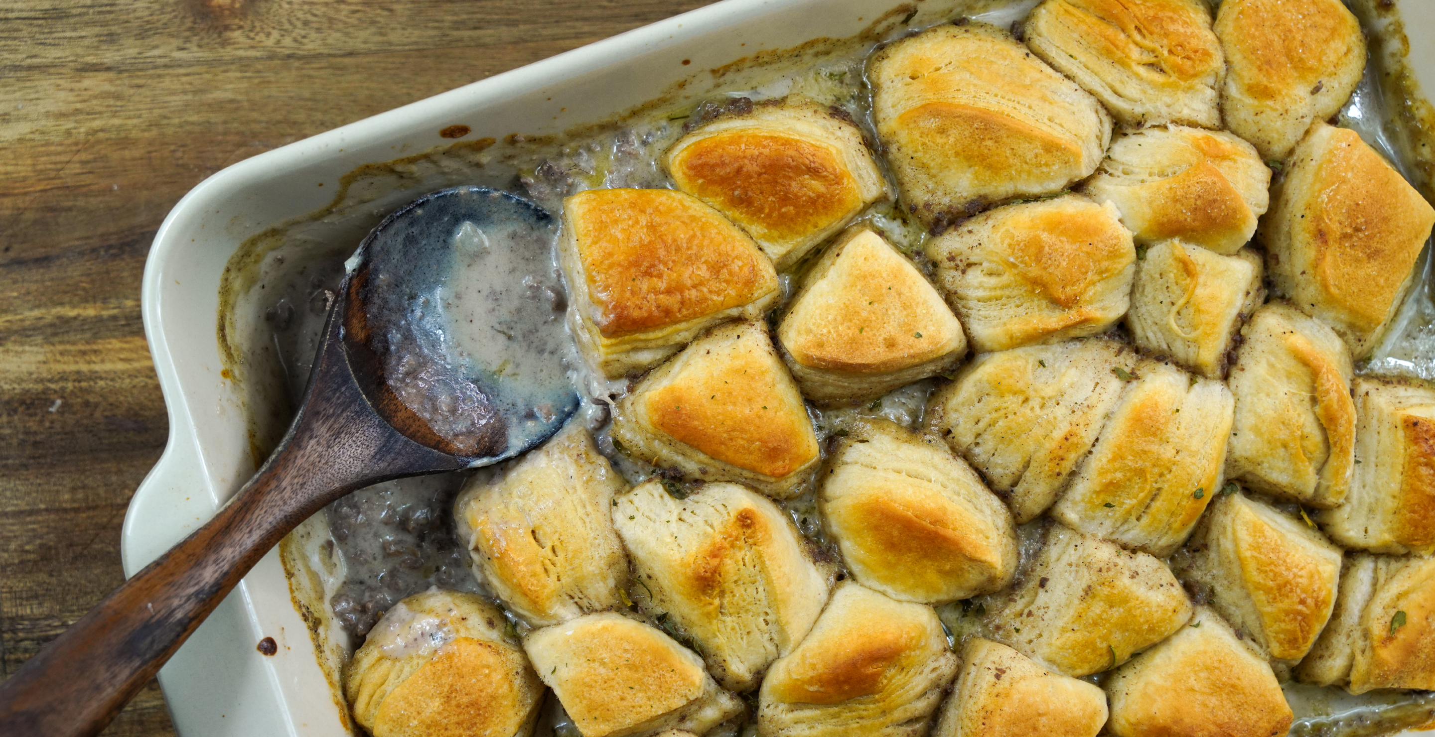 Elk Gravy and Biscuit Casserole